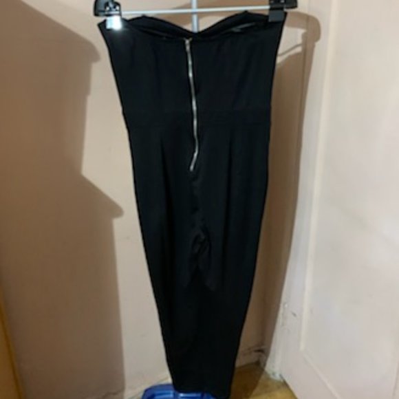 Strapless Jumpsuit With Metal Boning for Support - Picture 3 of 10